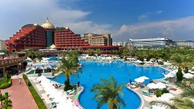 DELPHIN PALACE DELUXE